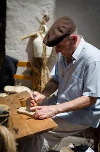 Schuhe reparieren beim Schuhmacher Schuhe reparieren beim Schuhmacher